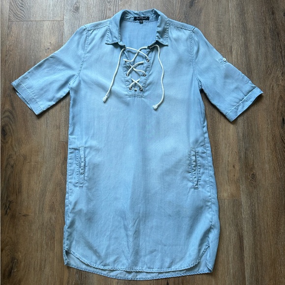 Velvet Heart Dress - Picture 1 of 2